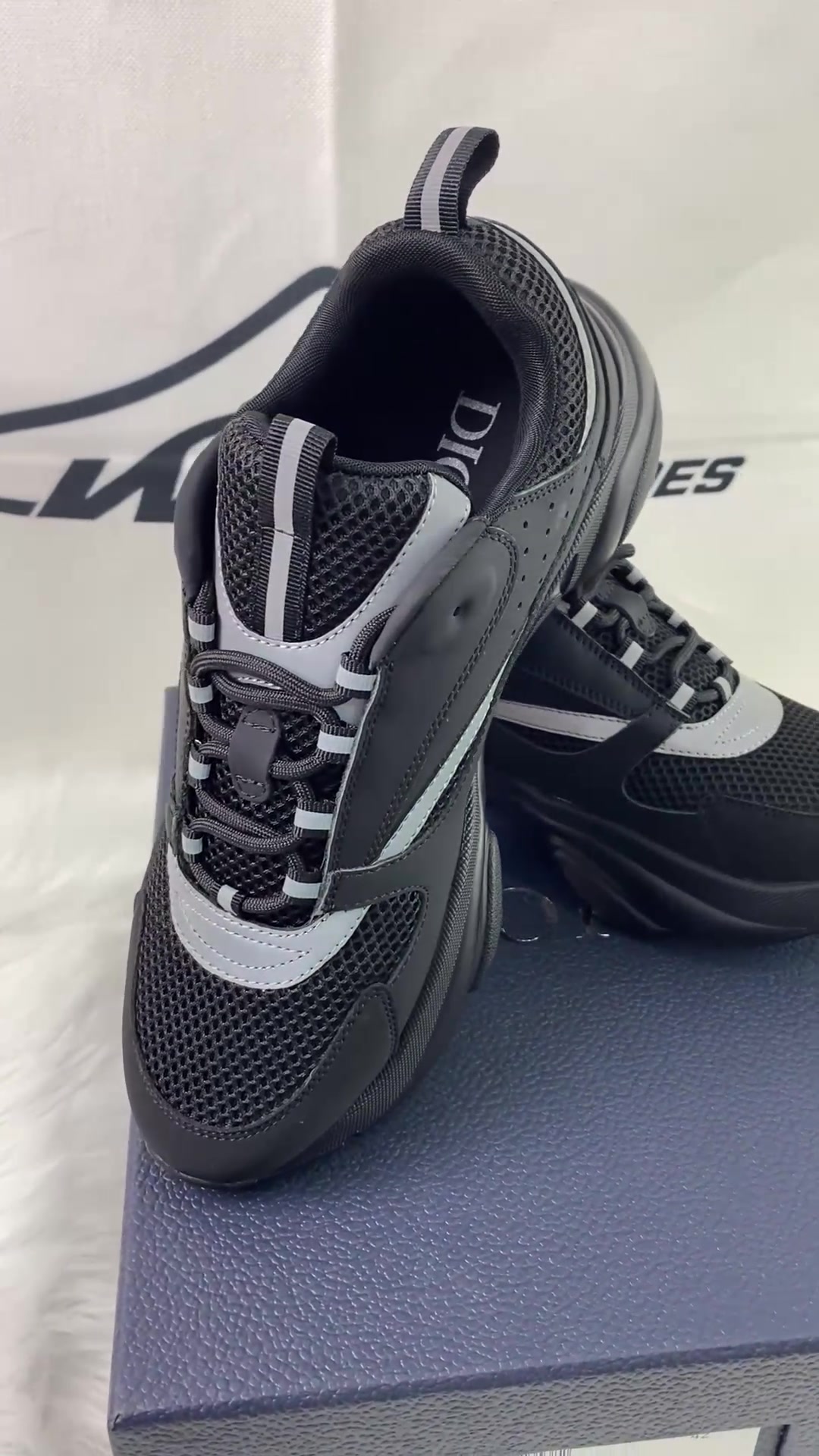 @WBC Shoes Daily