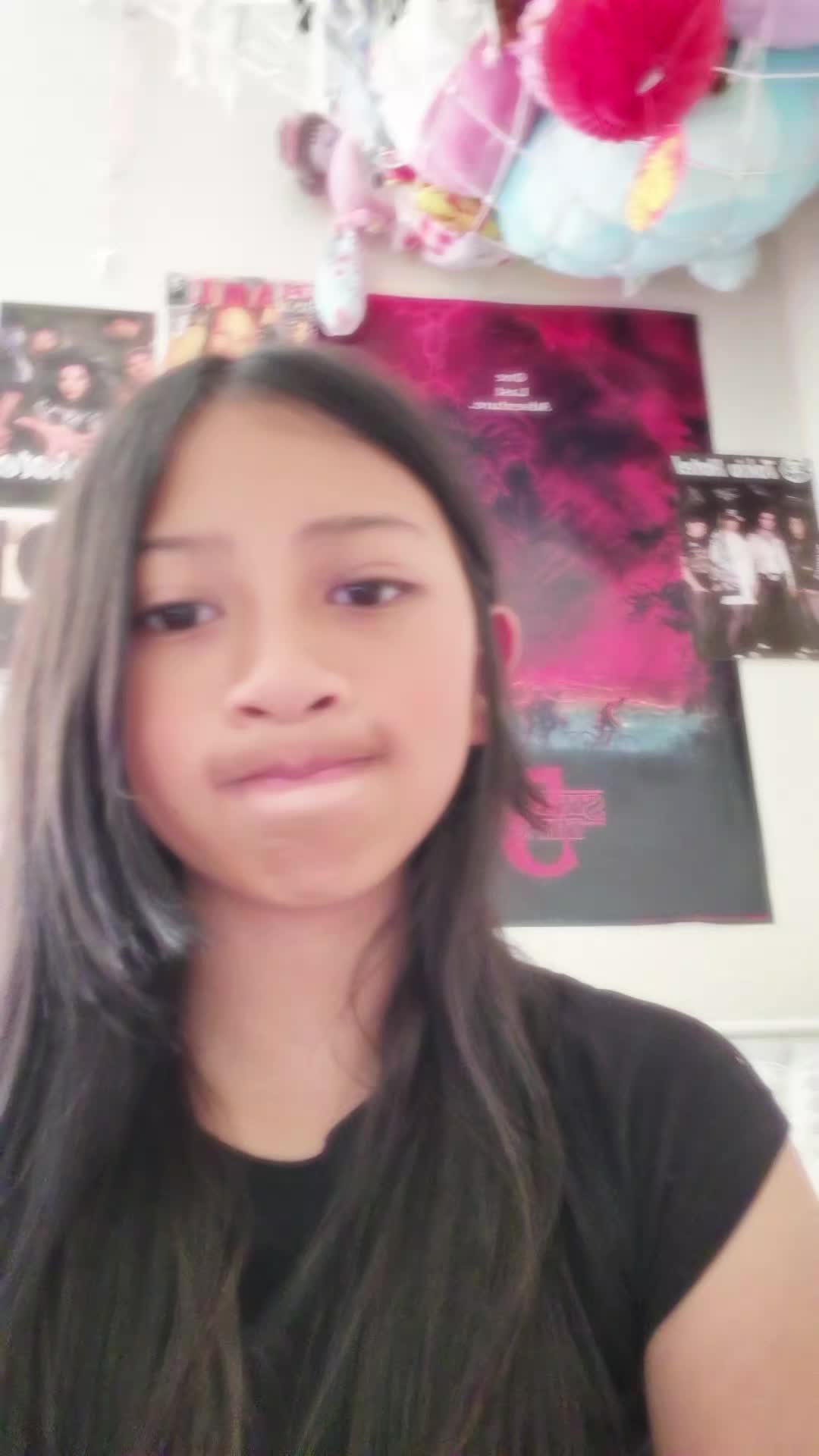 @Mueylani15