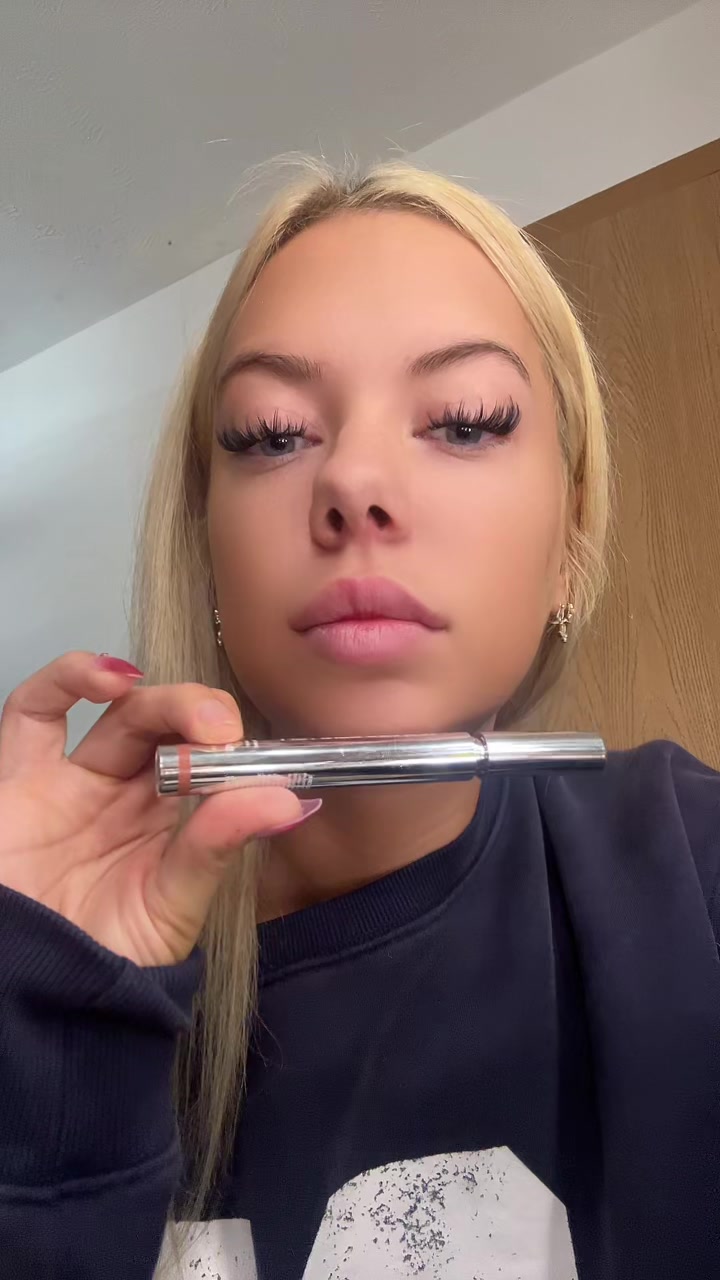 @AbigailWhite