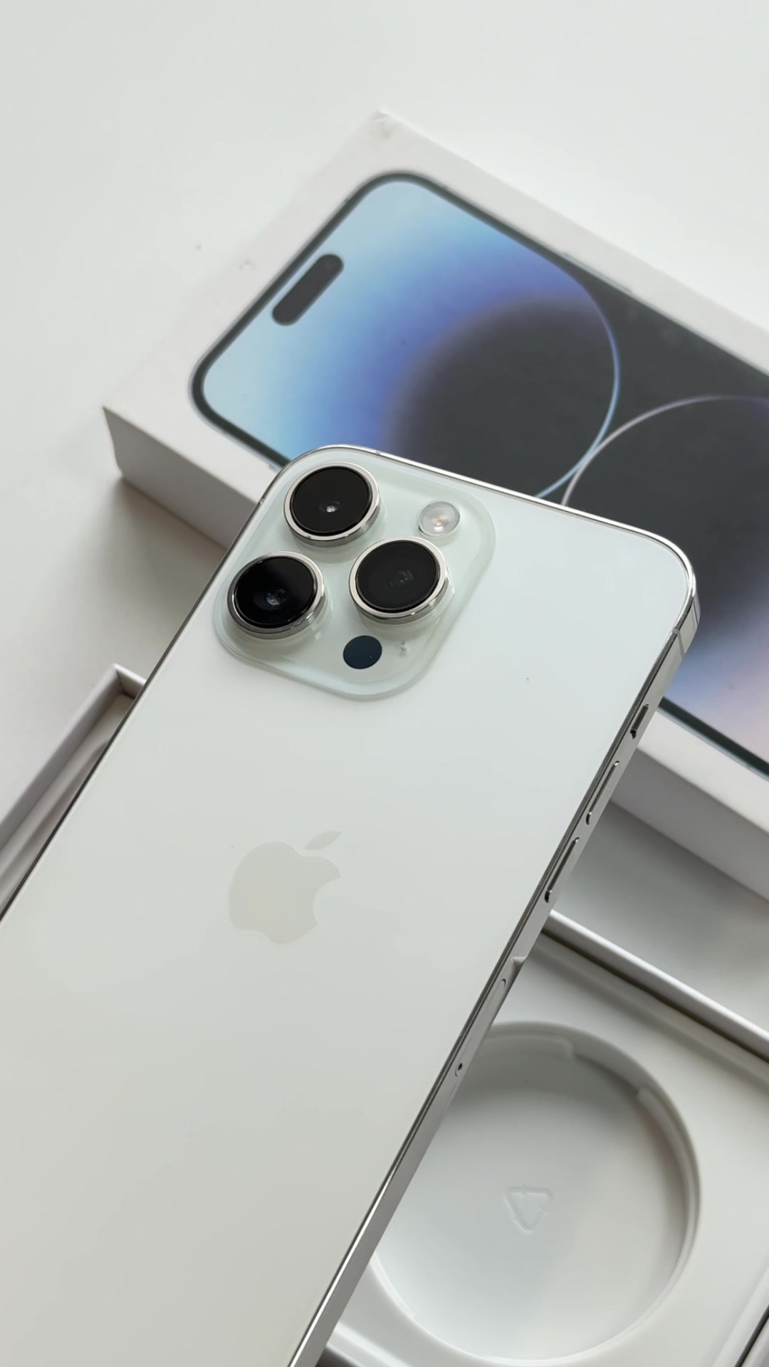 @iphone____2you