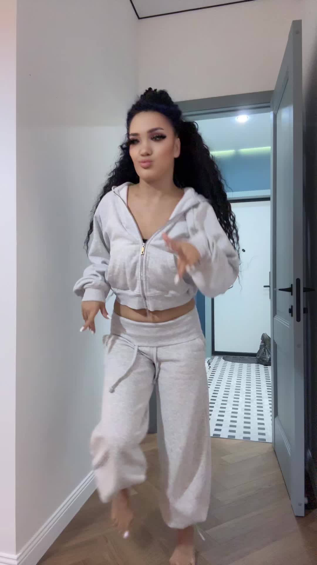 @Айжан Елусизова