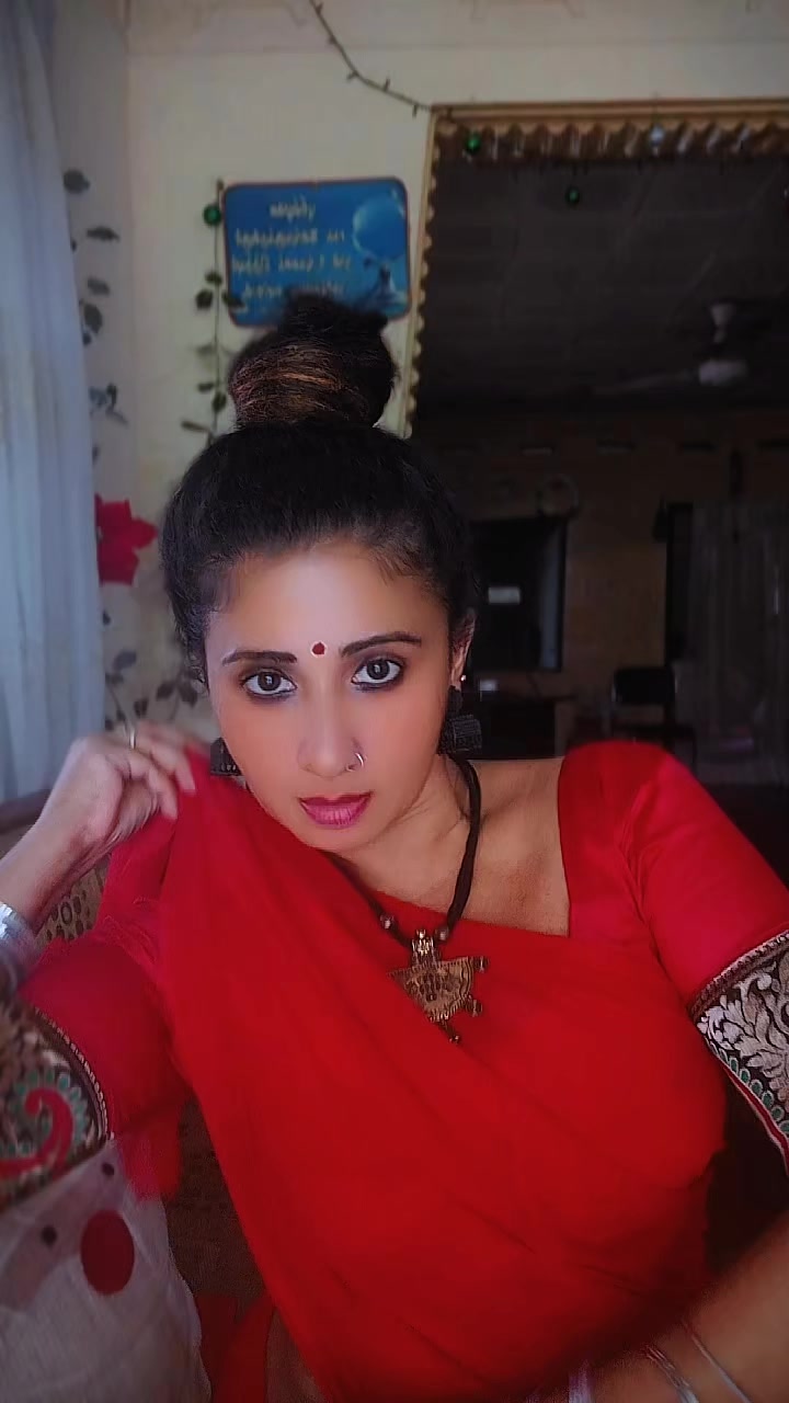@🎤Shanthi Banushaa🎶🔥