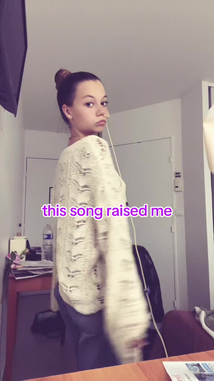@✯