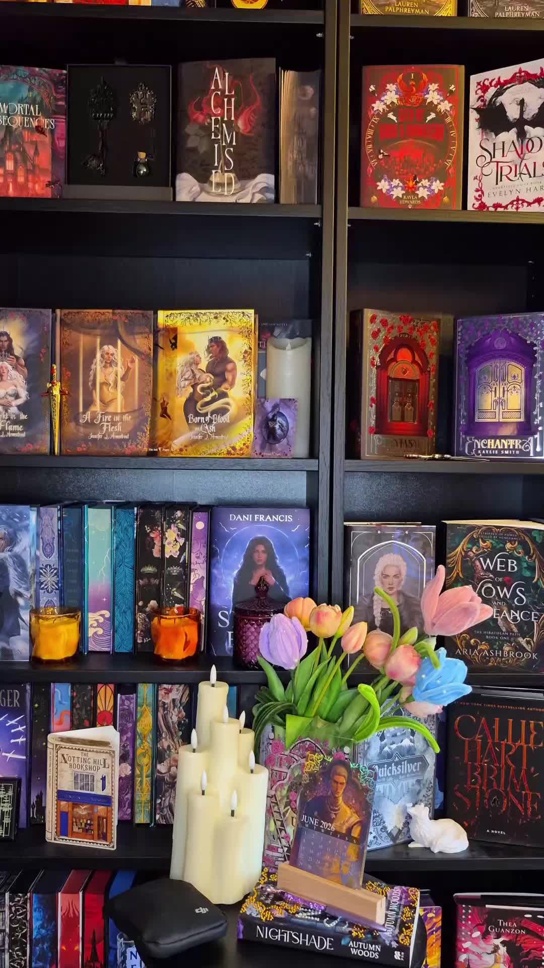 @ShadowedMoon_Sarah📚✨️