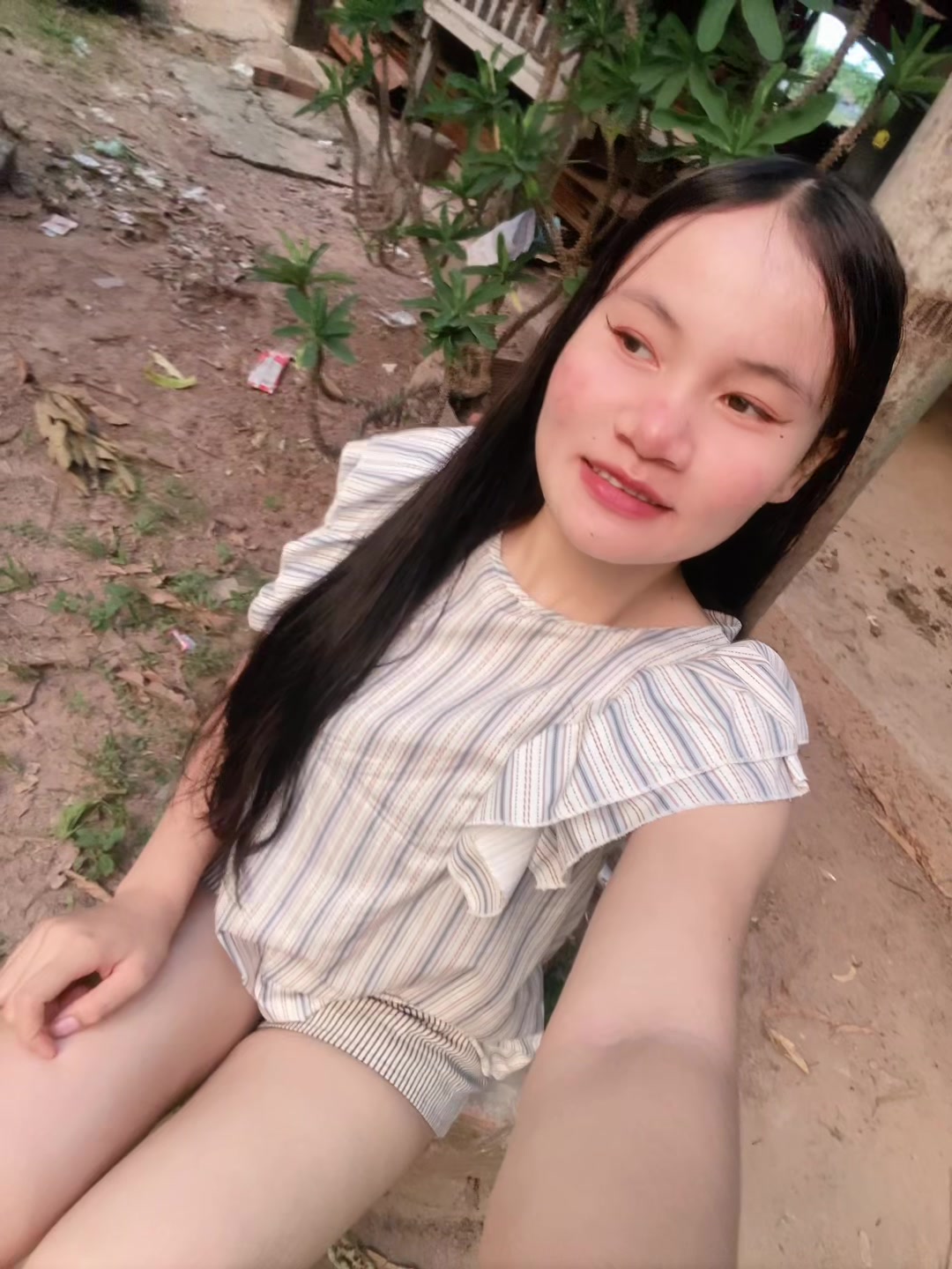 @บู บี่😝😘