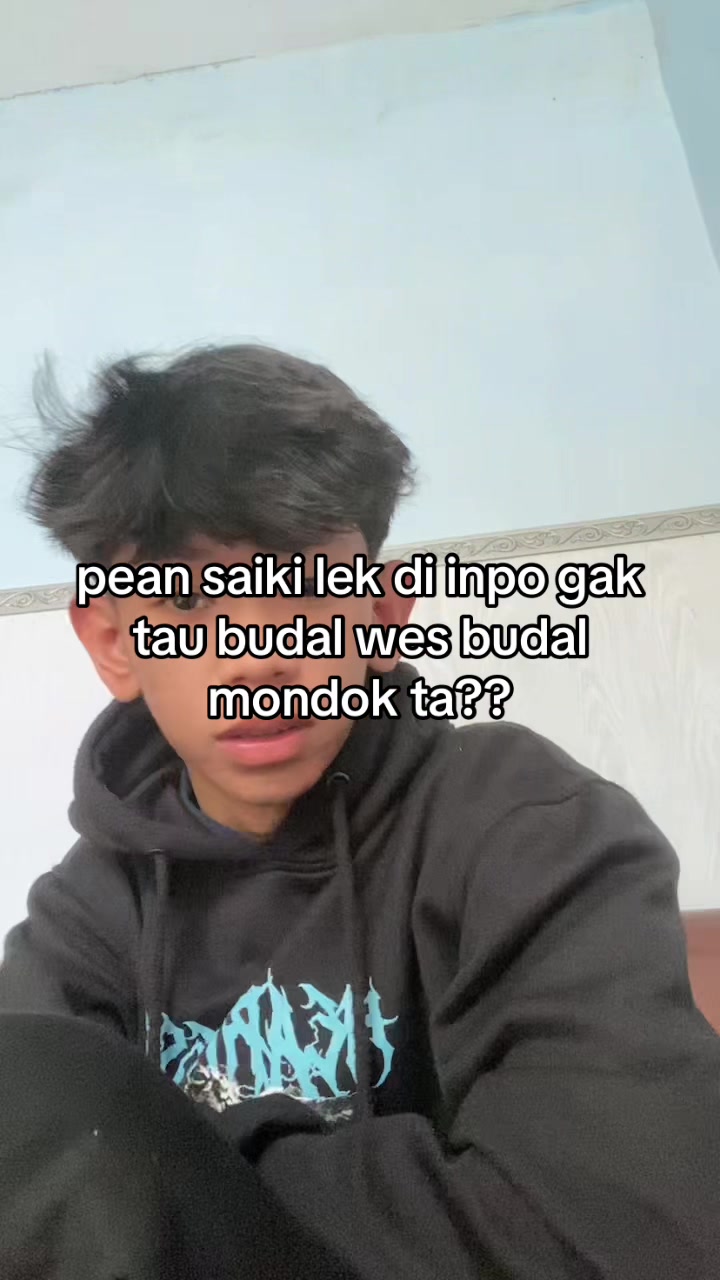 @🦅