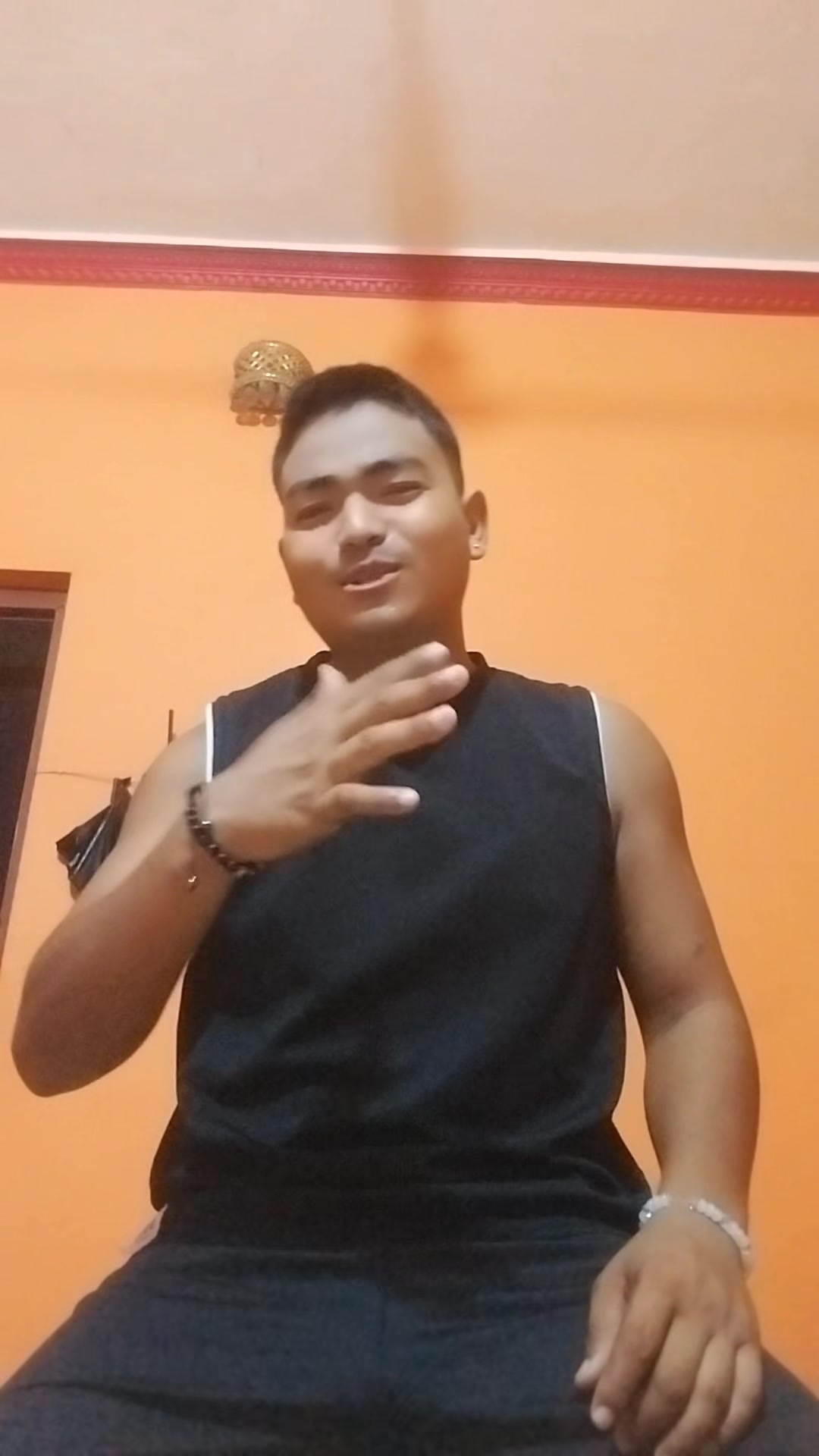 @ᑭ ᖇ ᗩ ᗷ I ᑎ ❤️