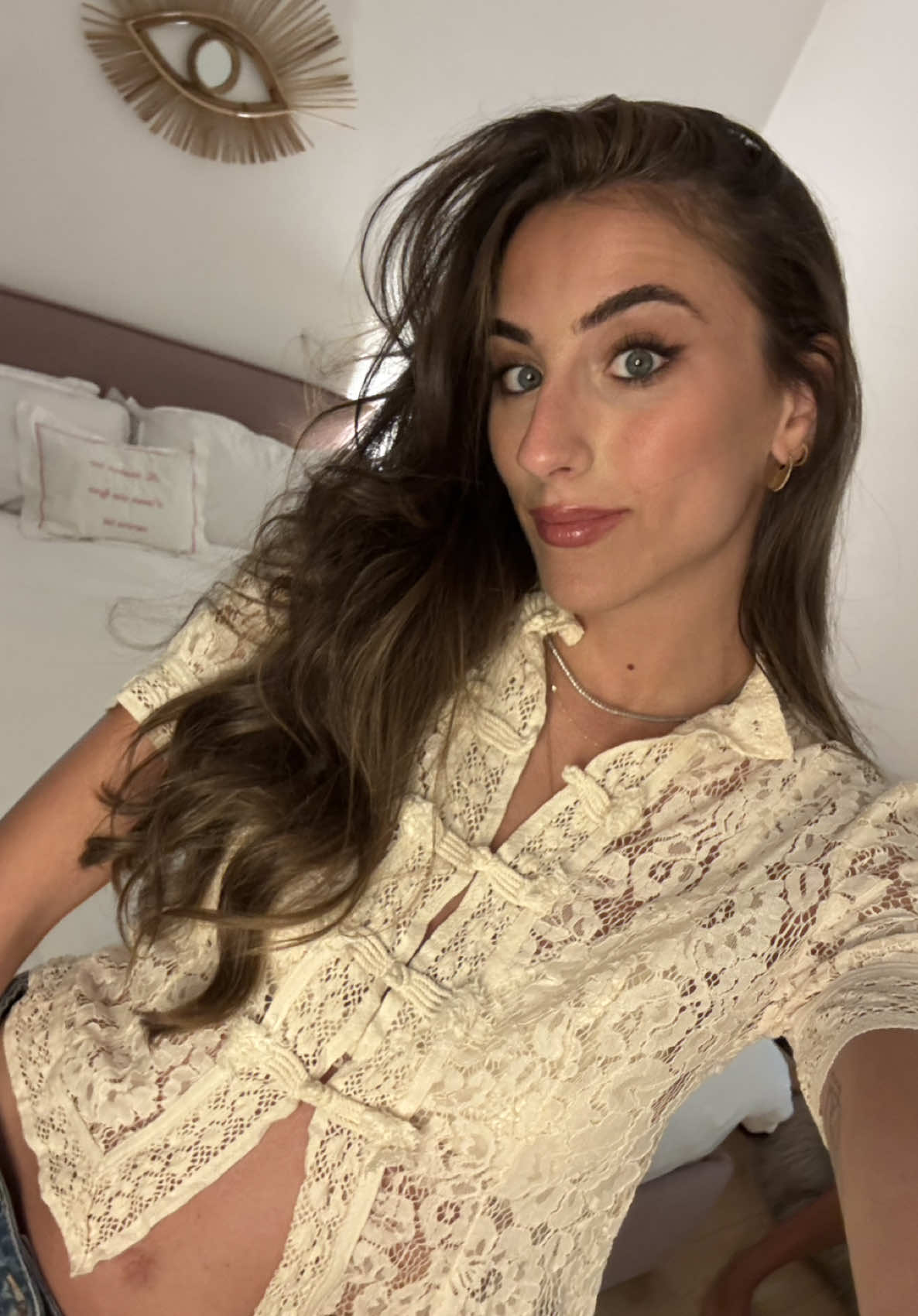@KYRA