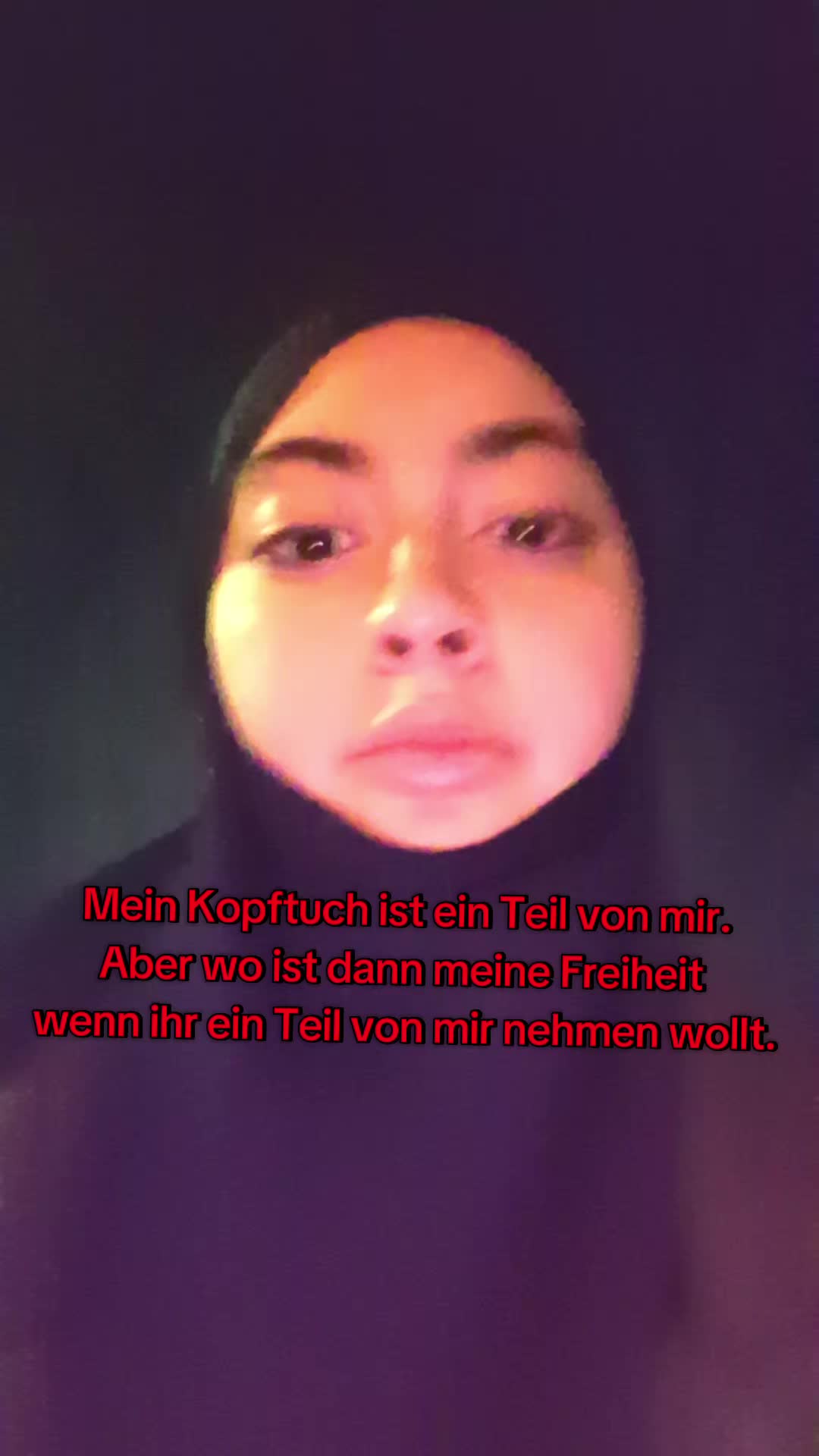 @𝓮𝓬𝓻𝓲𝓷🌸