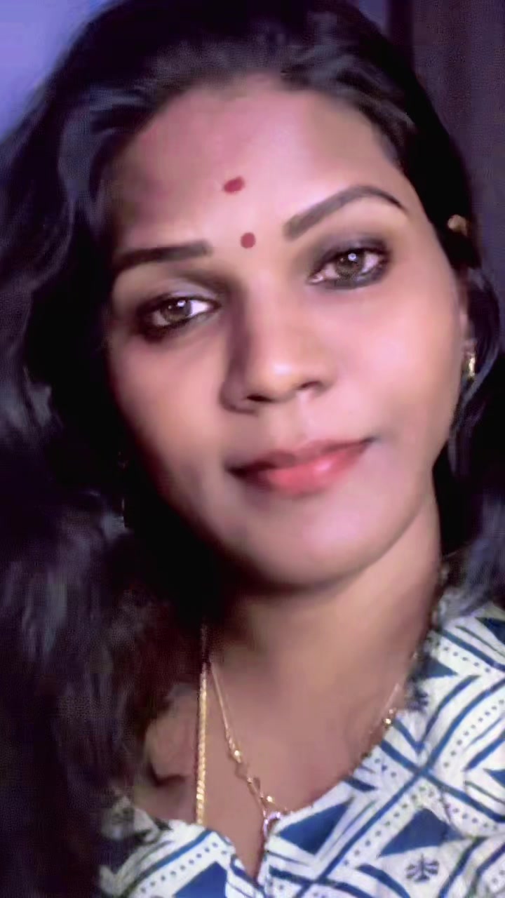 @GaYaThRI❤️ MaNiKAnDaN ❤️🇨🇦☃️