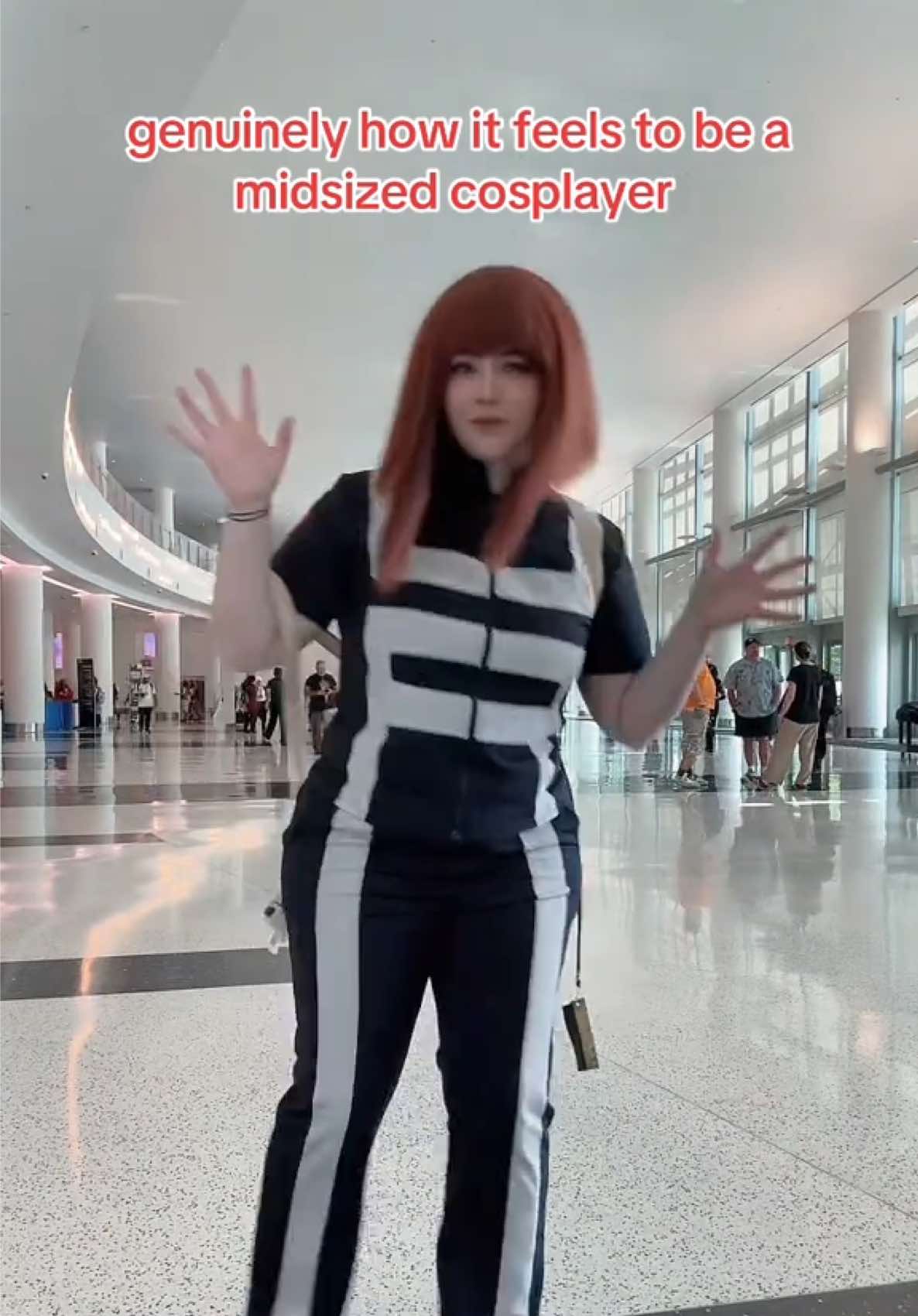 @AndeCosplays