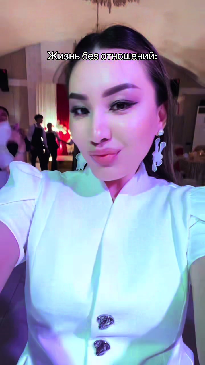 @๐๐ฎ๐ซ๐๐ฒ ๐๐๐ซ๐๐ญ๐จ๐ฏ๐ง๐โฆ