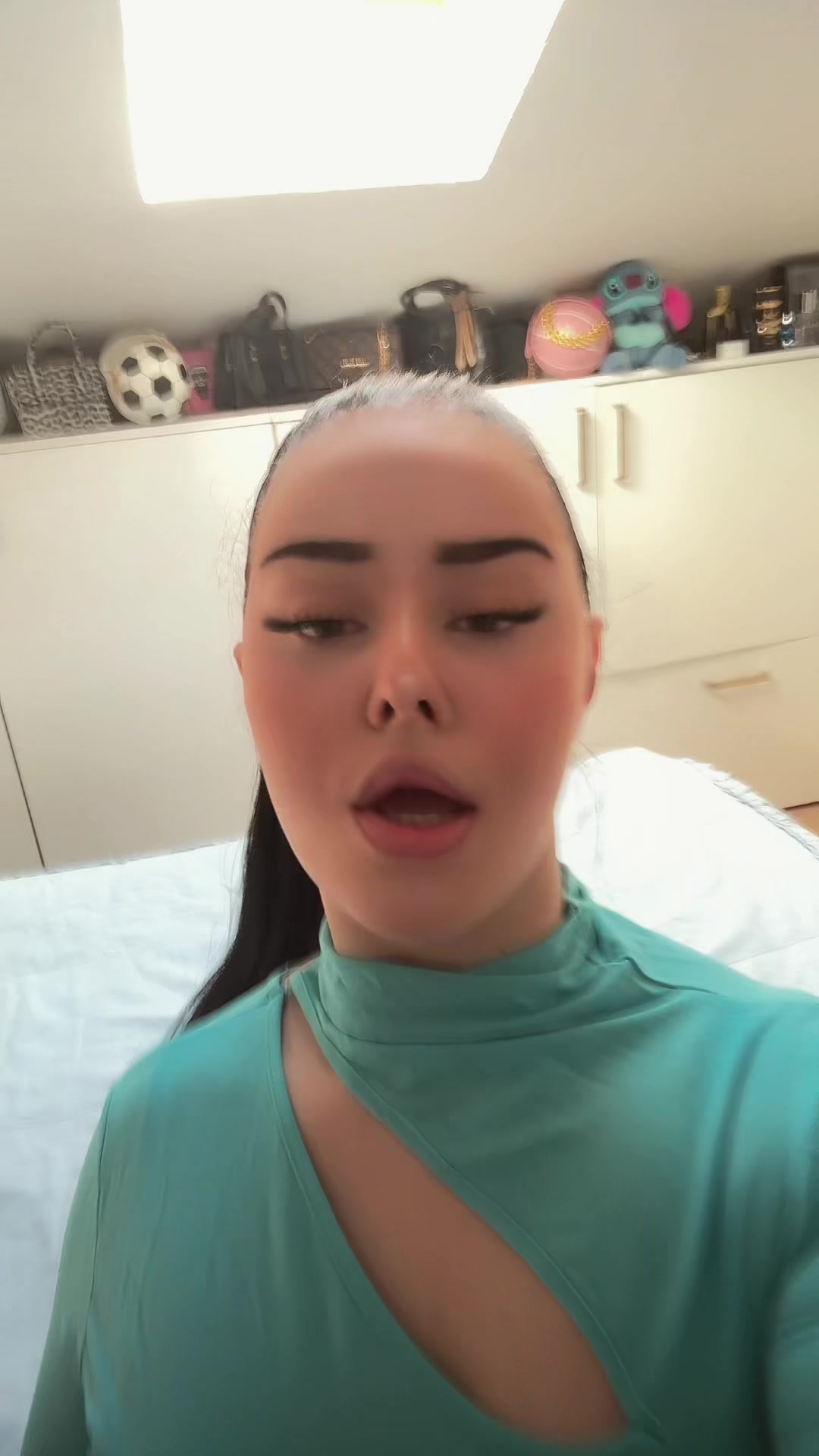 @7 7 7š¤