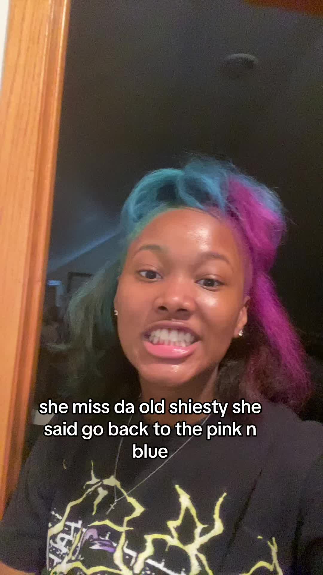 @🦈