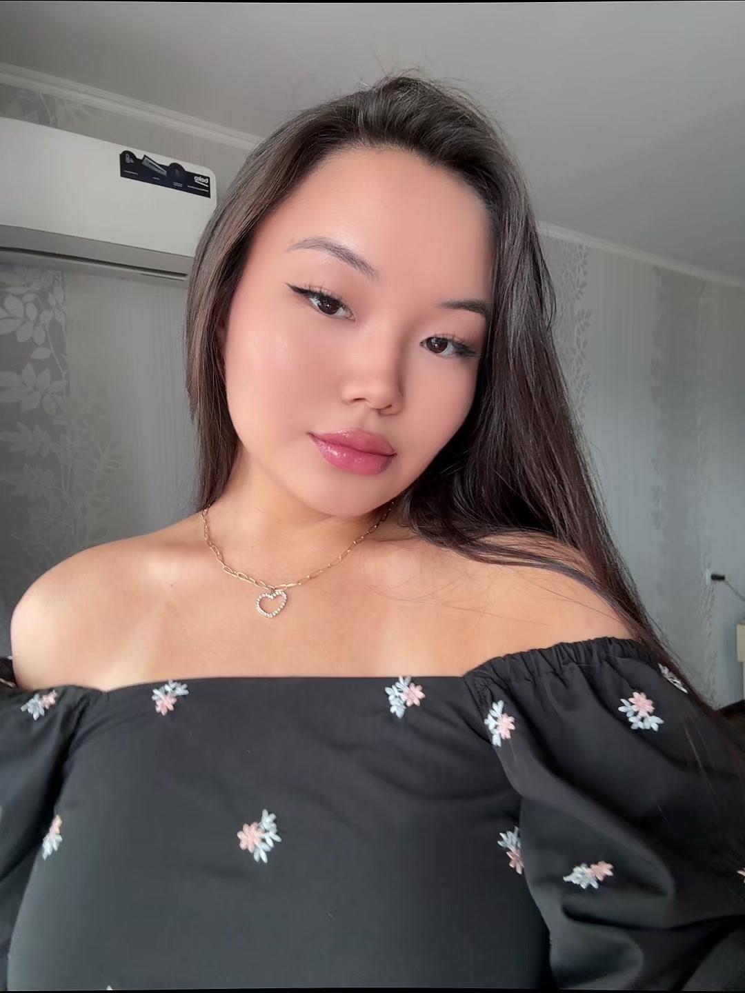 @aknurkaa
