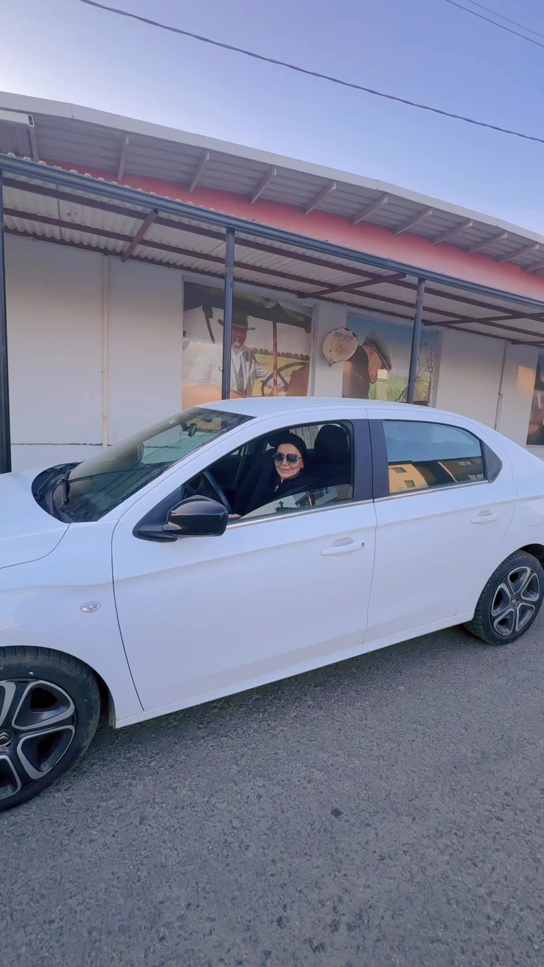 @s.siradişiyizz ESRA