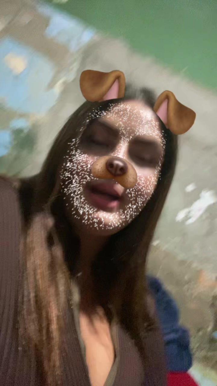 @Loiraa