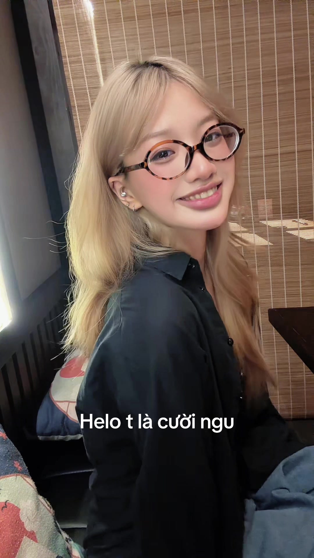 @Em Meo Cà Chua