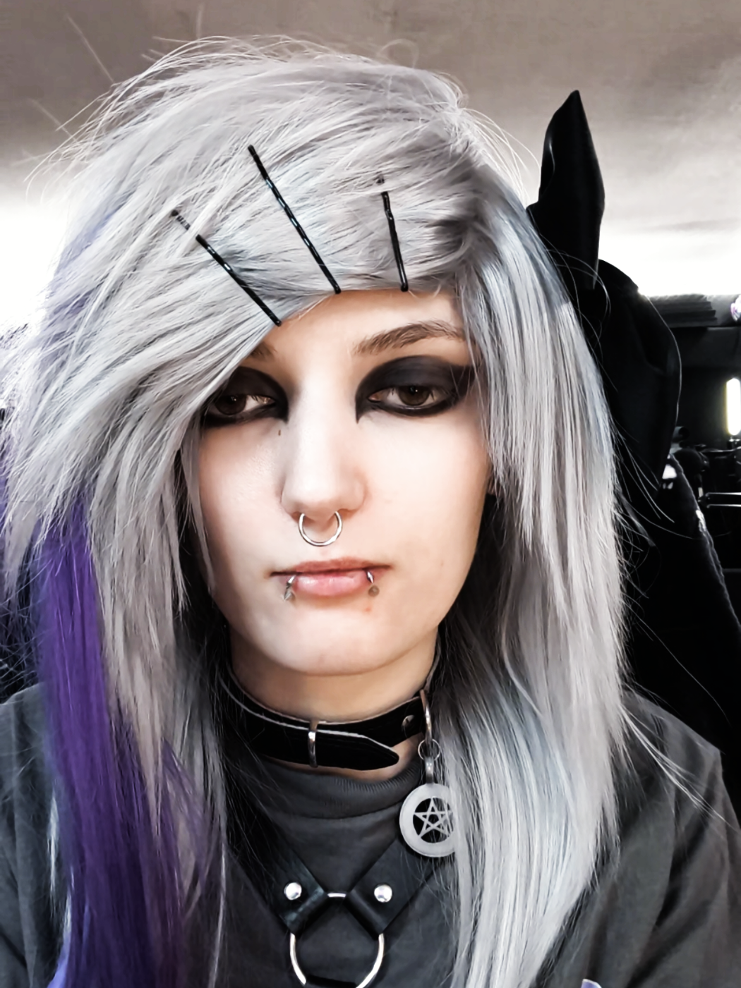 @☠️The Reverse Emo Changeling