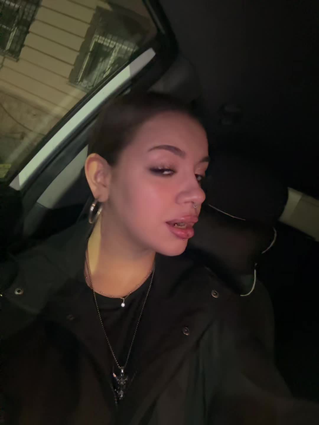@Милана