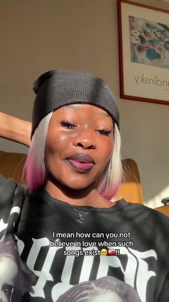 @uMalumekazi👩🏼❤️💋👩🏽
