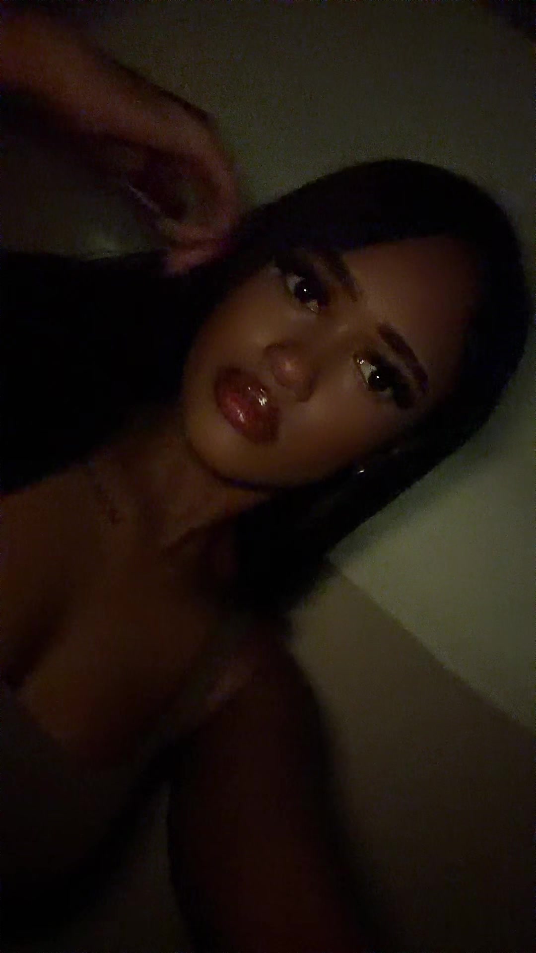 @💋