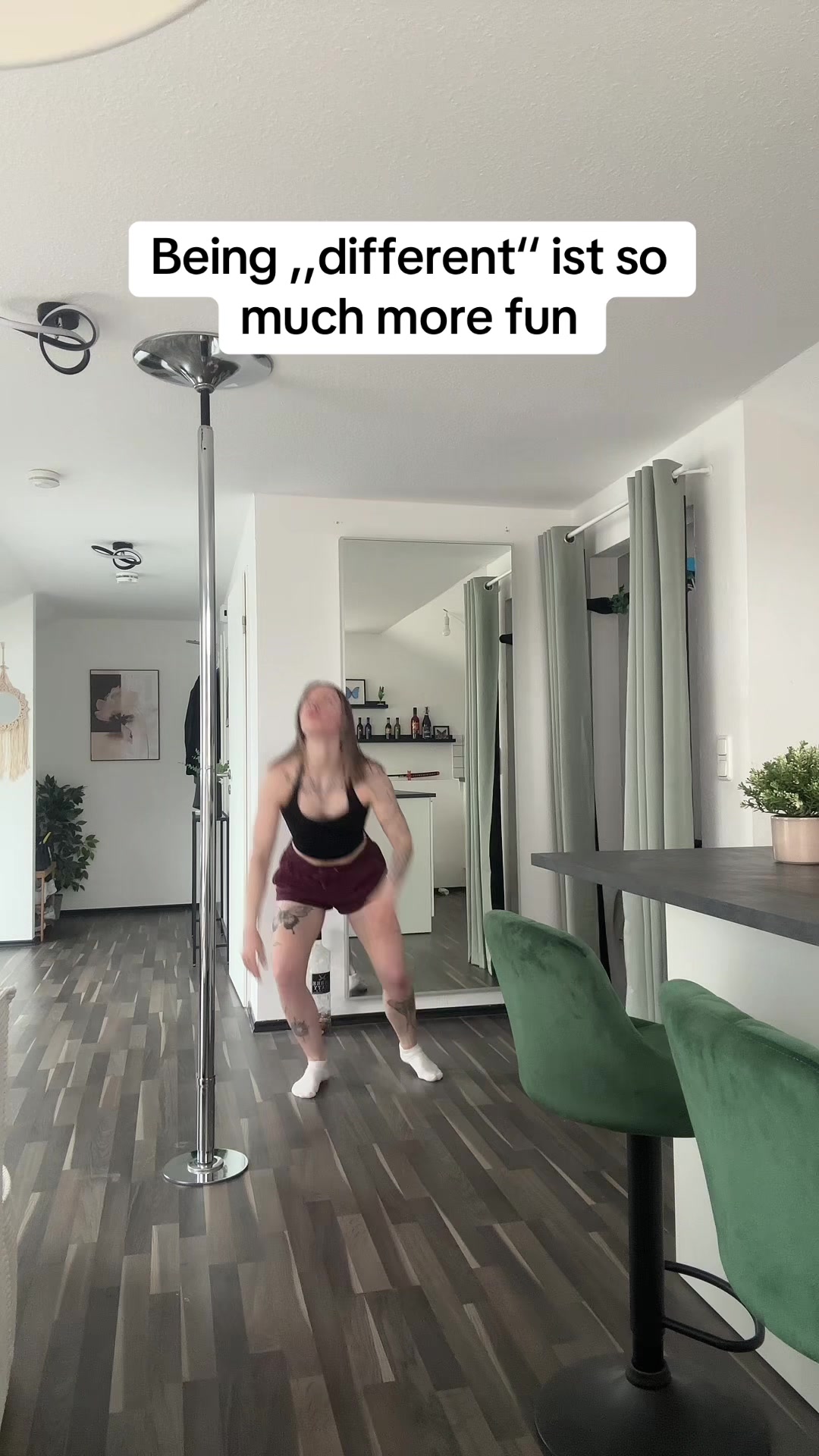 @𝓜𝓲𝓬𝓴𝓪𝓮𝓵𝓪🦋