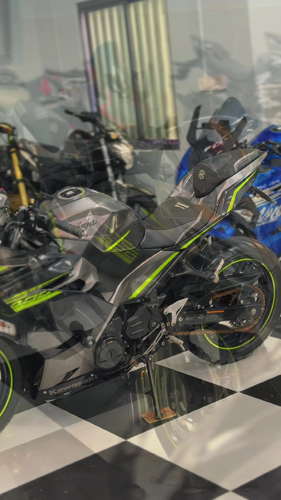 @Ko Thura MotoBike Shop