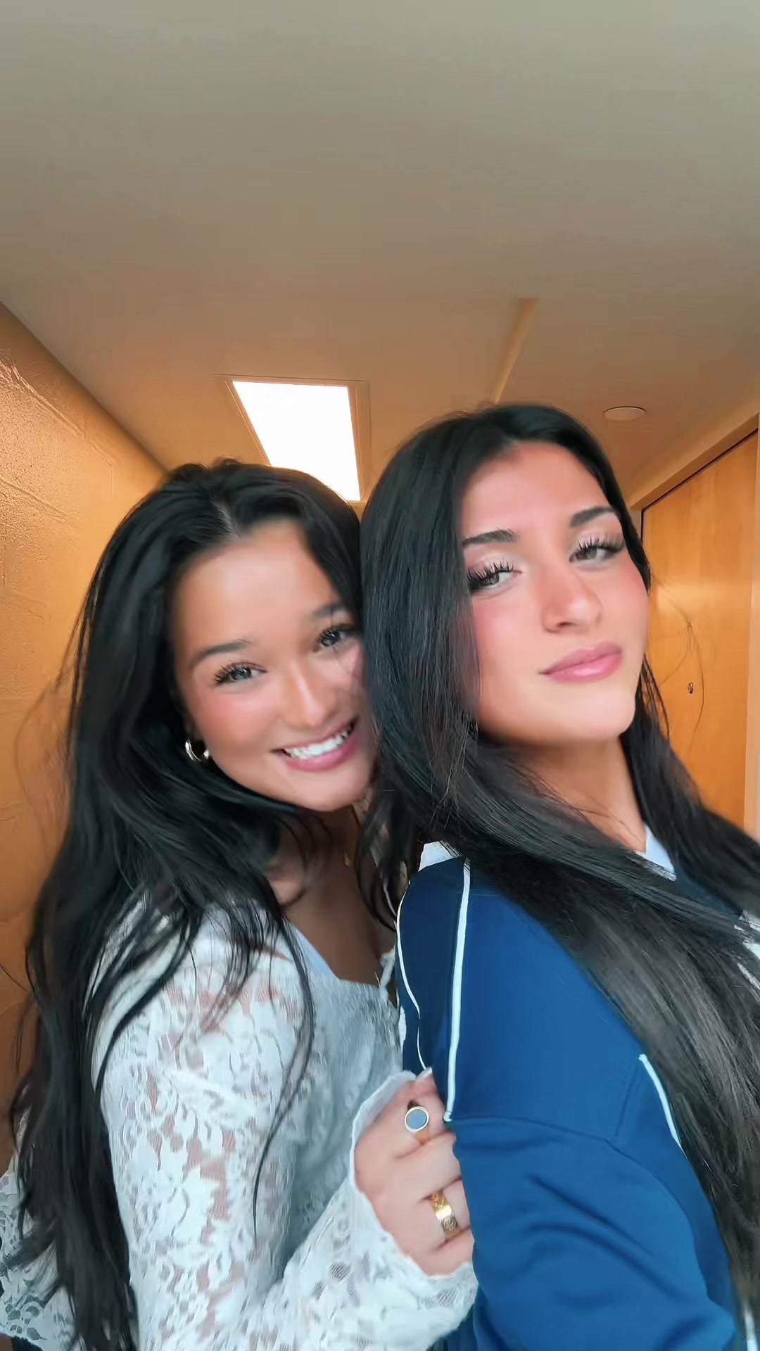 @ava