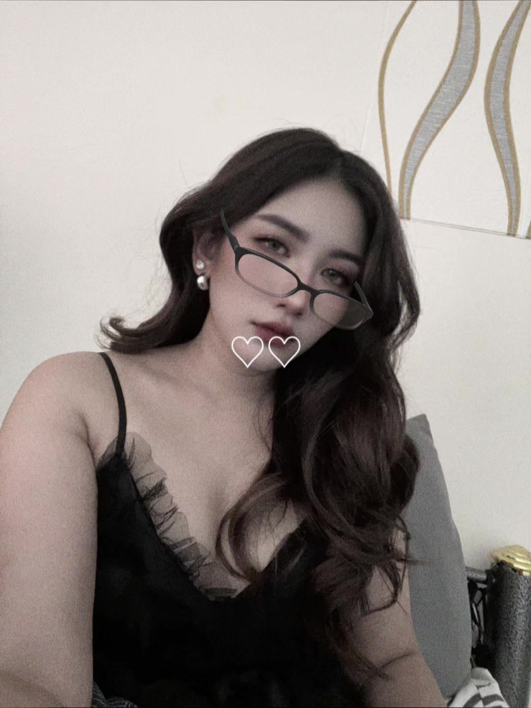 @🤍 🖤Iamfilipina 🖤 🤍