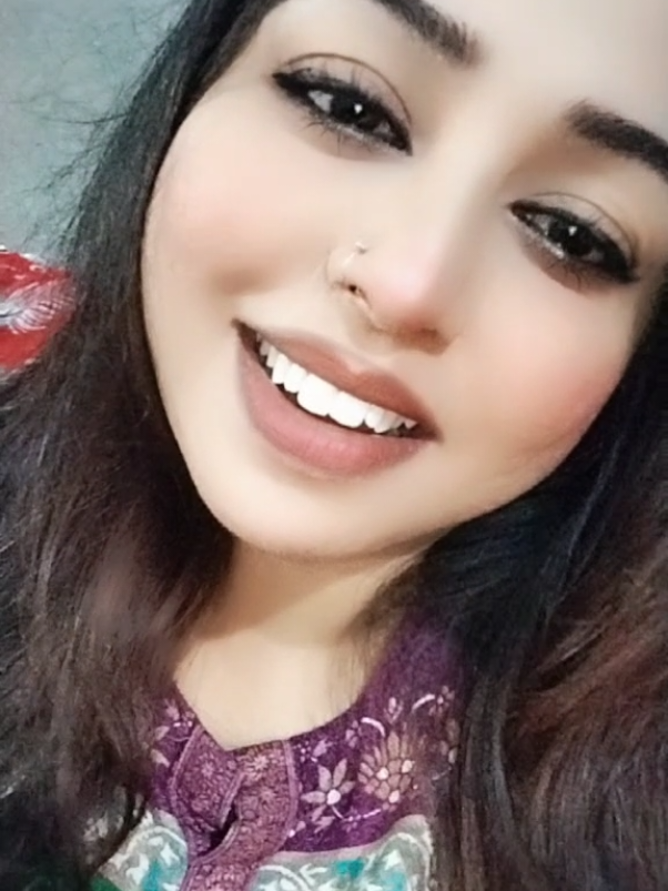 @Neha Live
