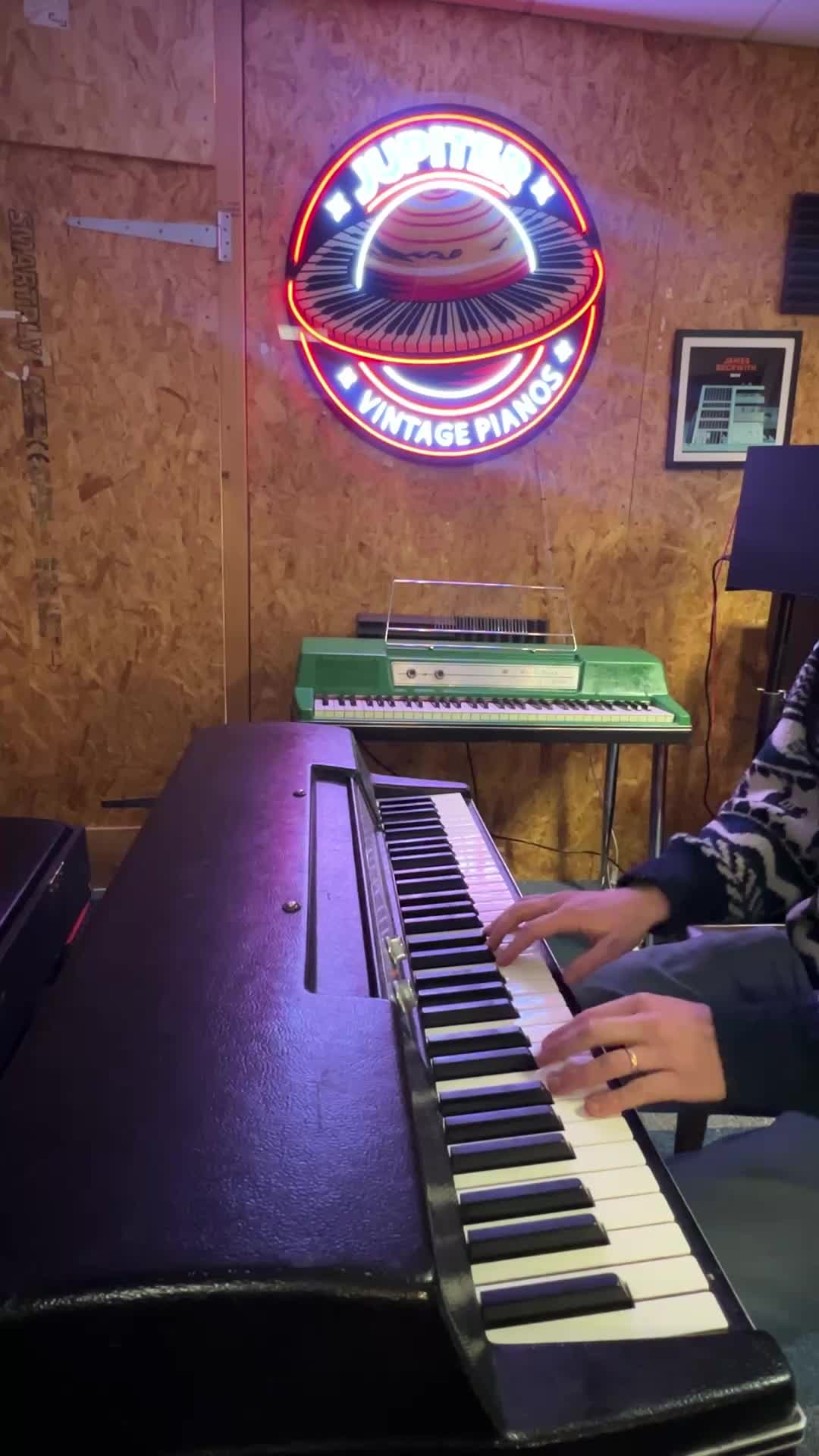 @Jupiter Vintage Pianos