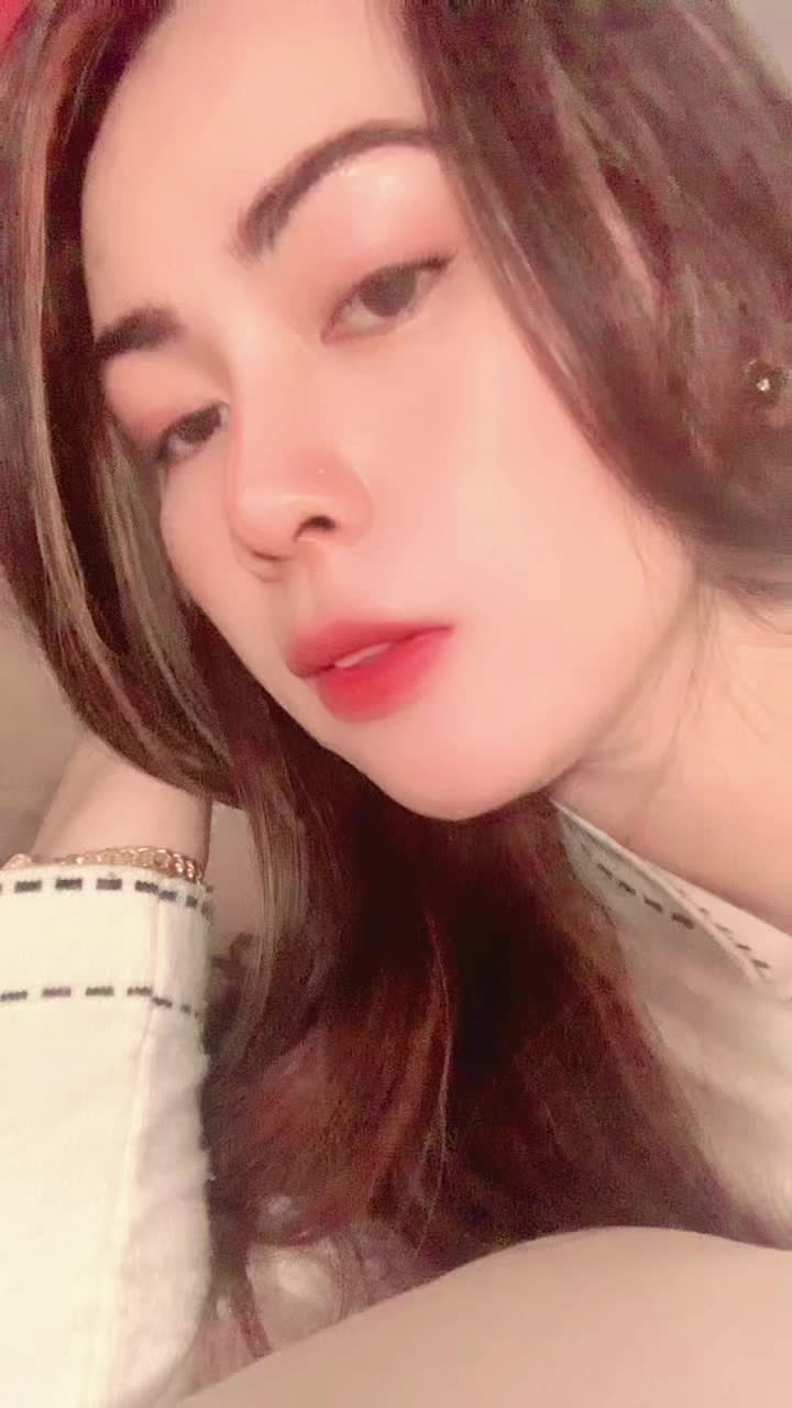 @anisaaa9018