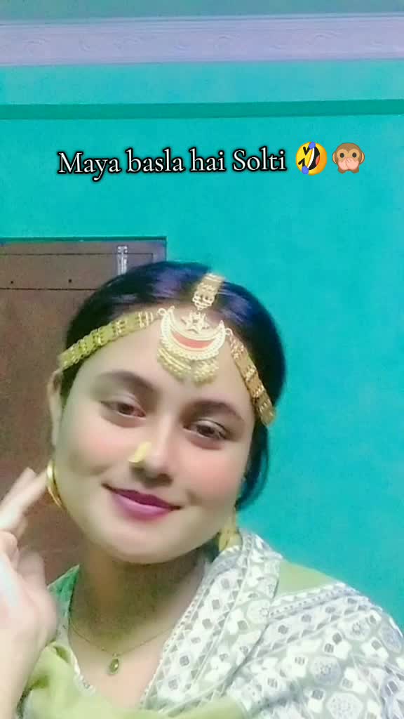 @Neeshaa_🎀