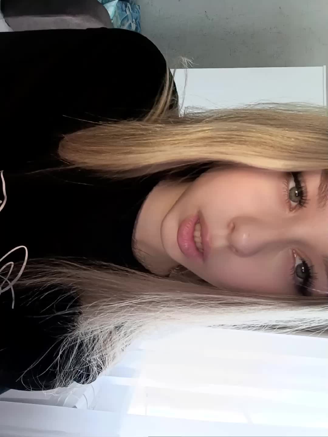 @ksni1