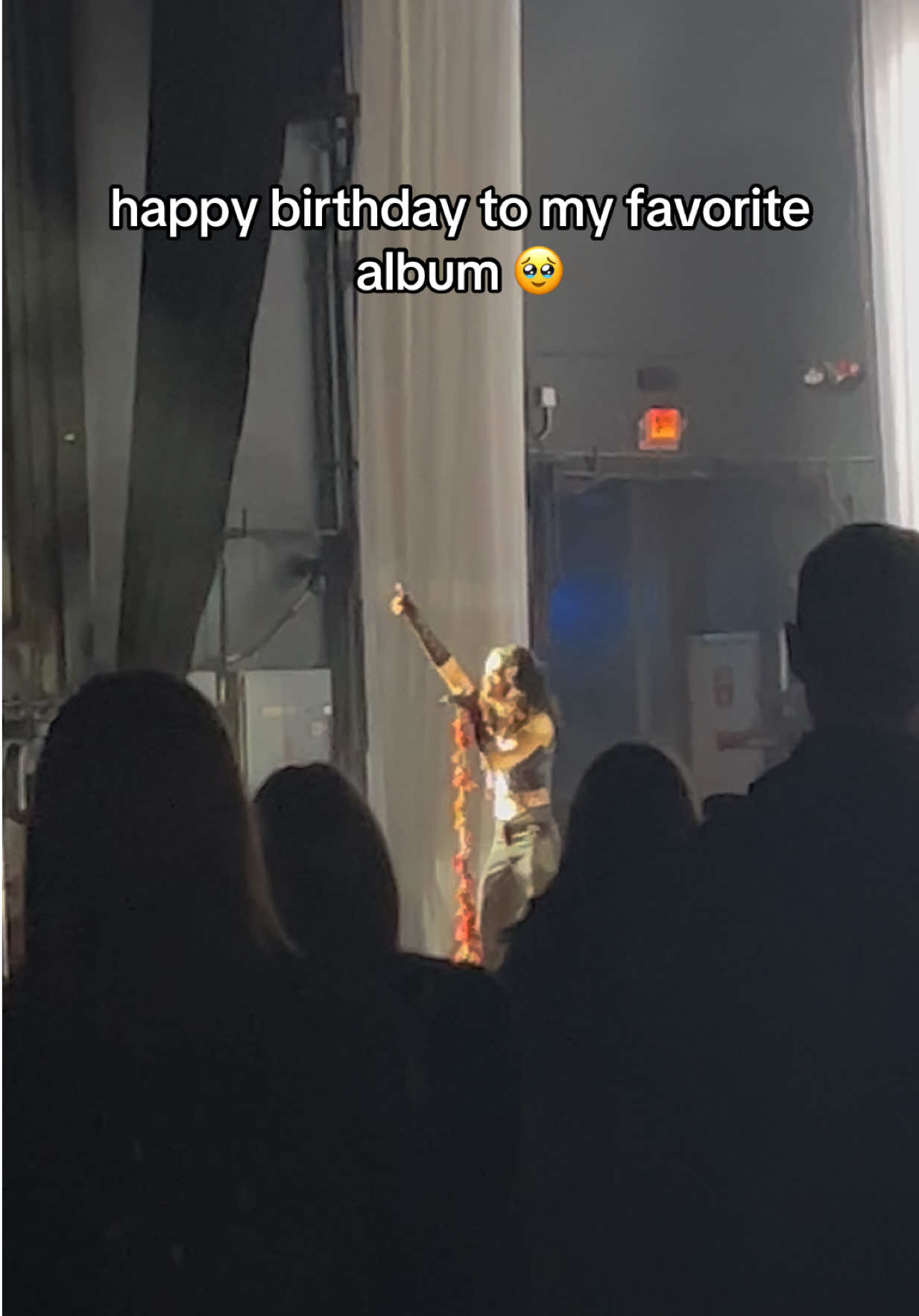 @ava🎧