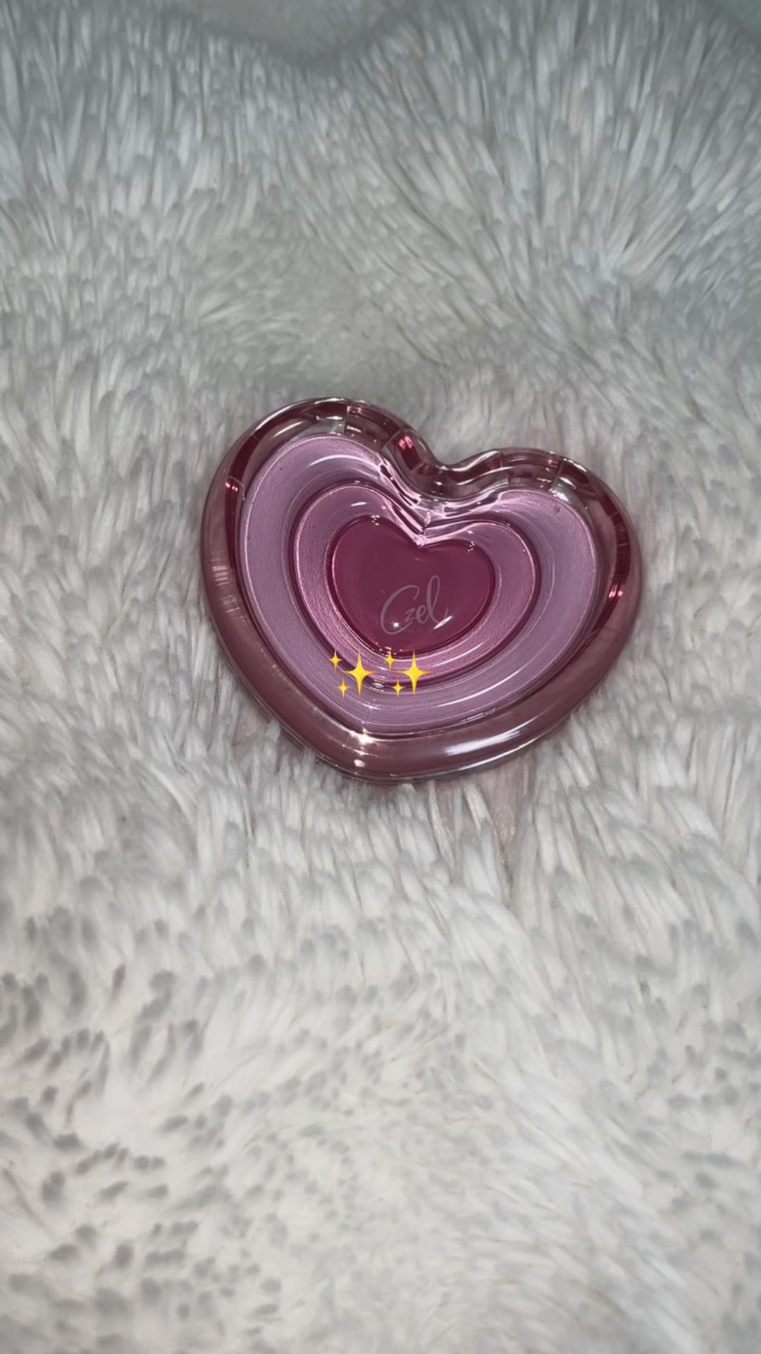 @❤︎