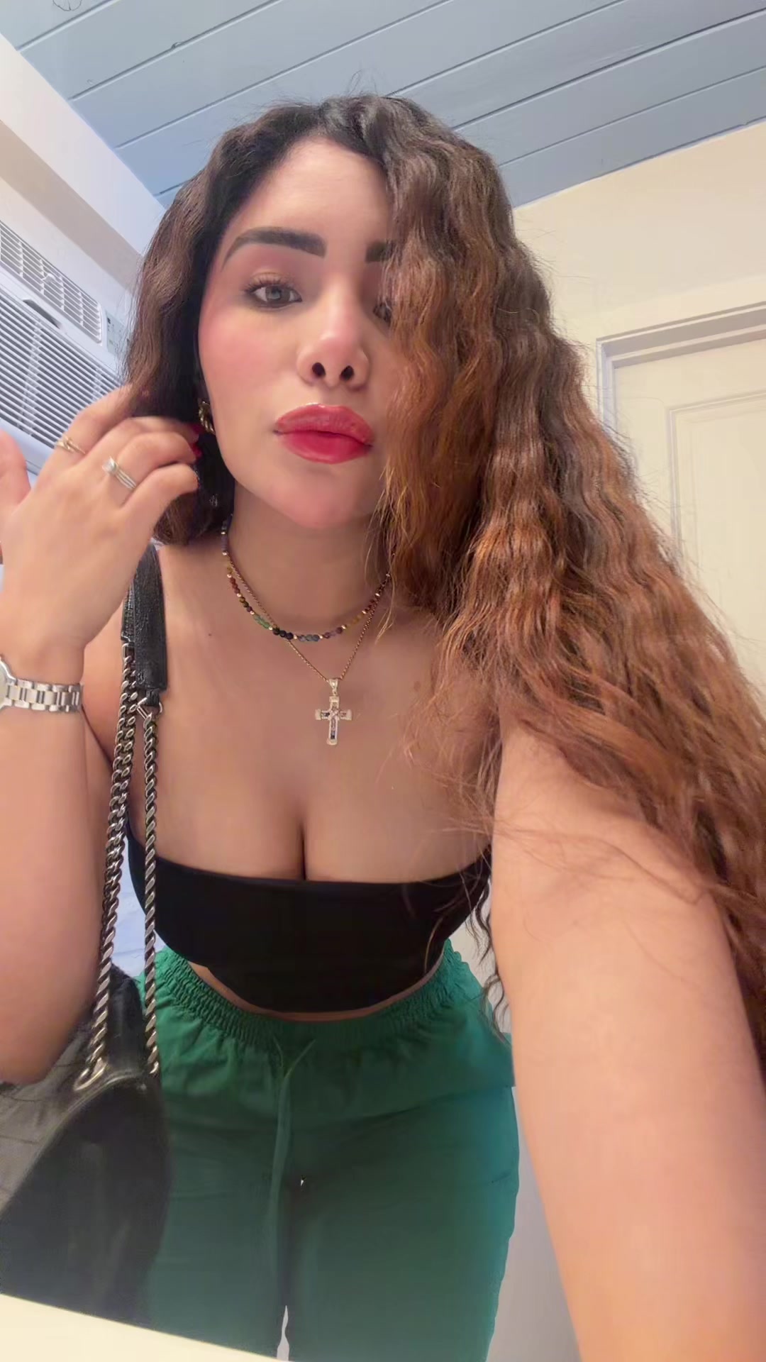 @Nahomi Persal ✨