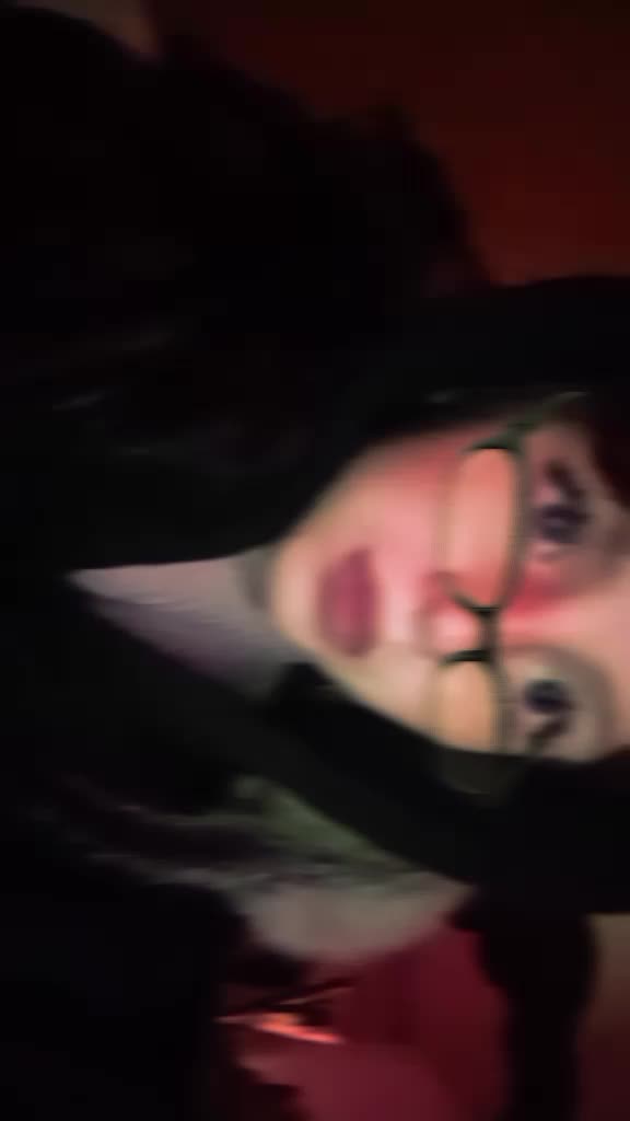 @lᴇrʍixis🧛🏻