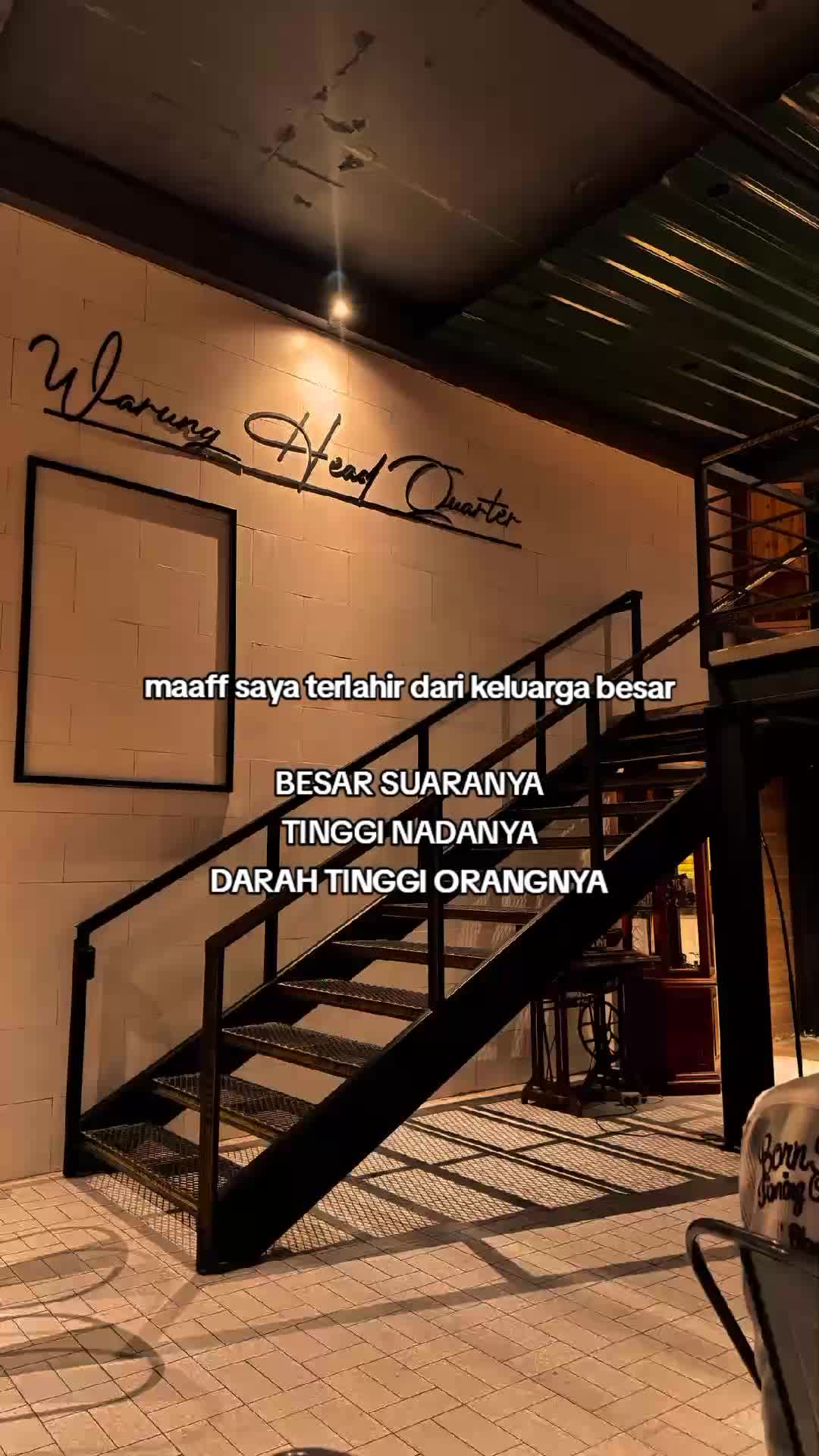 @🦋
