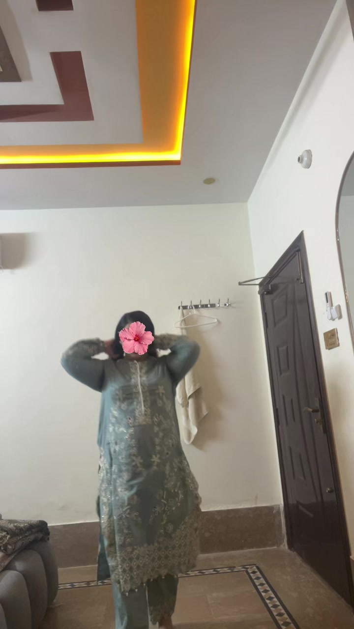 @Fatimarehman1001