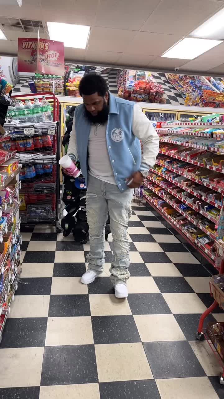 @HussleUpClothing