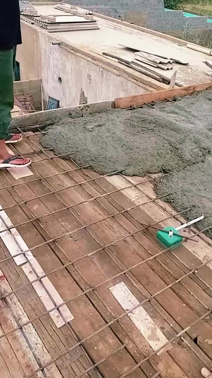 @AMJAD. ELECTRICIAN