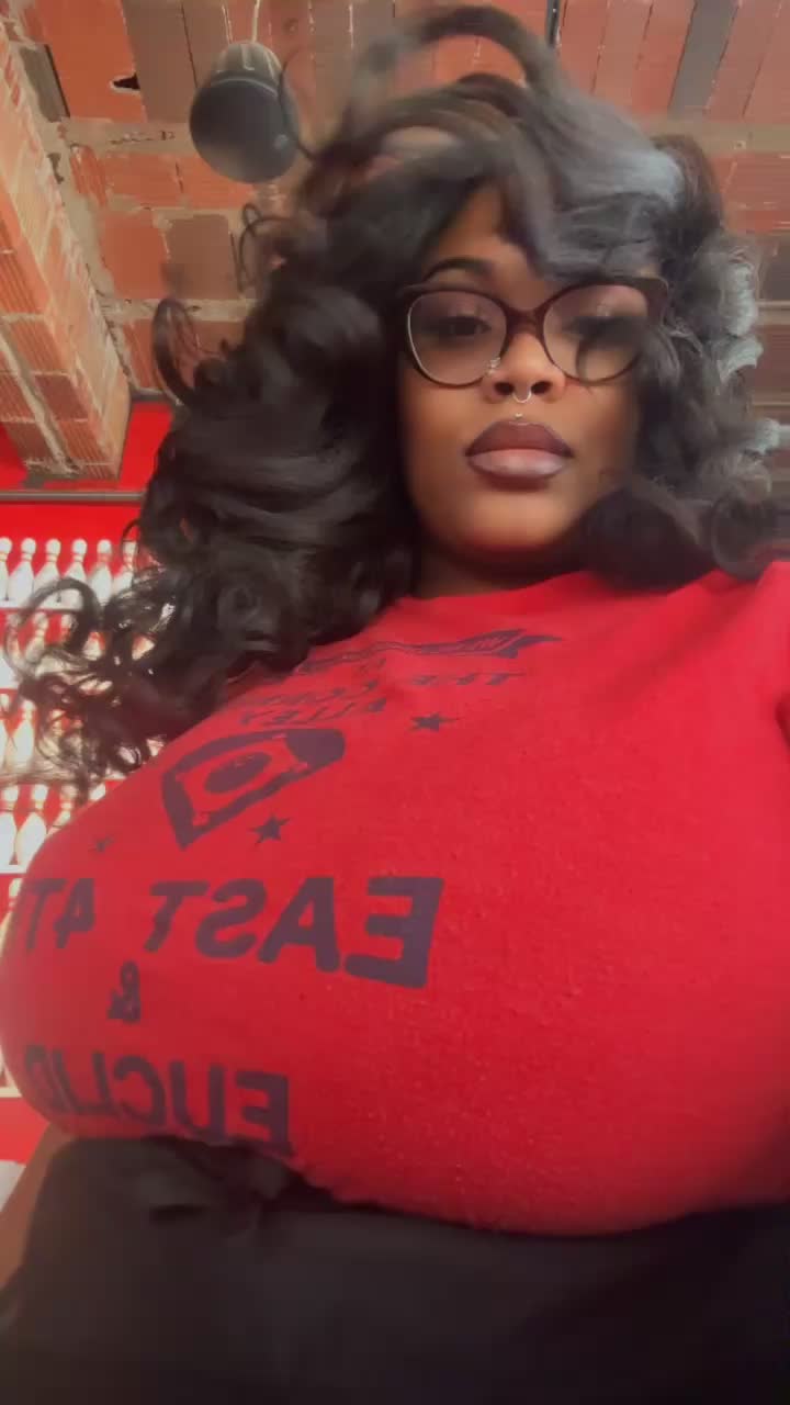 @Nickiibabee