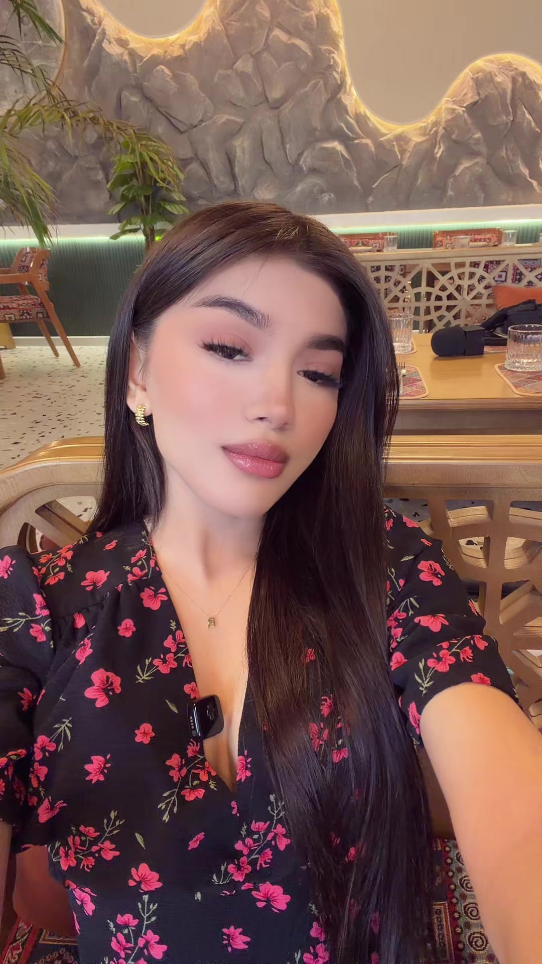@reyanem1