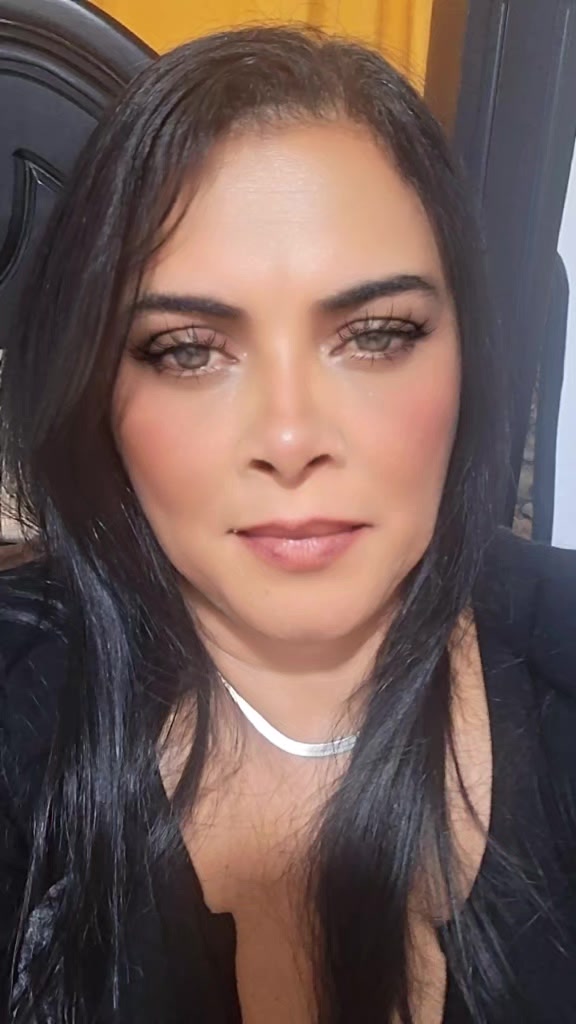 @Angela Diaz🇩🇴🇩🇴🇩🇴