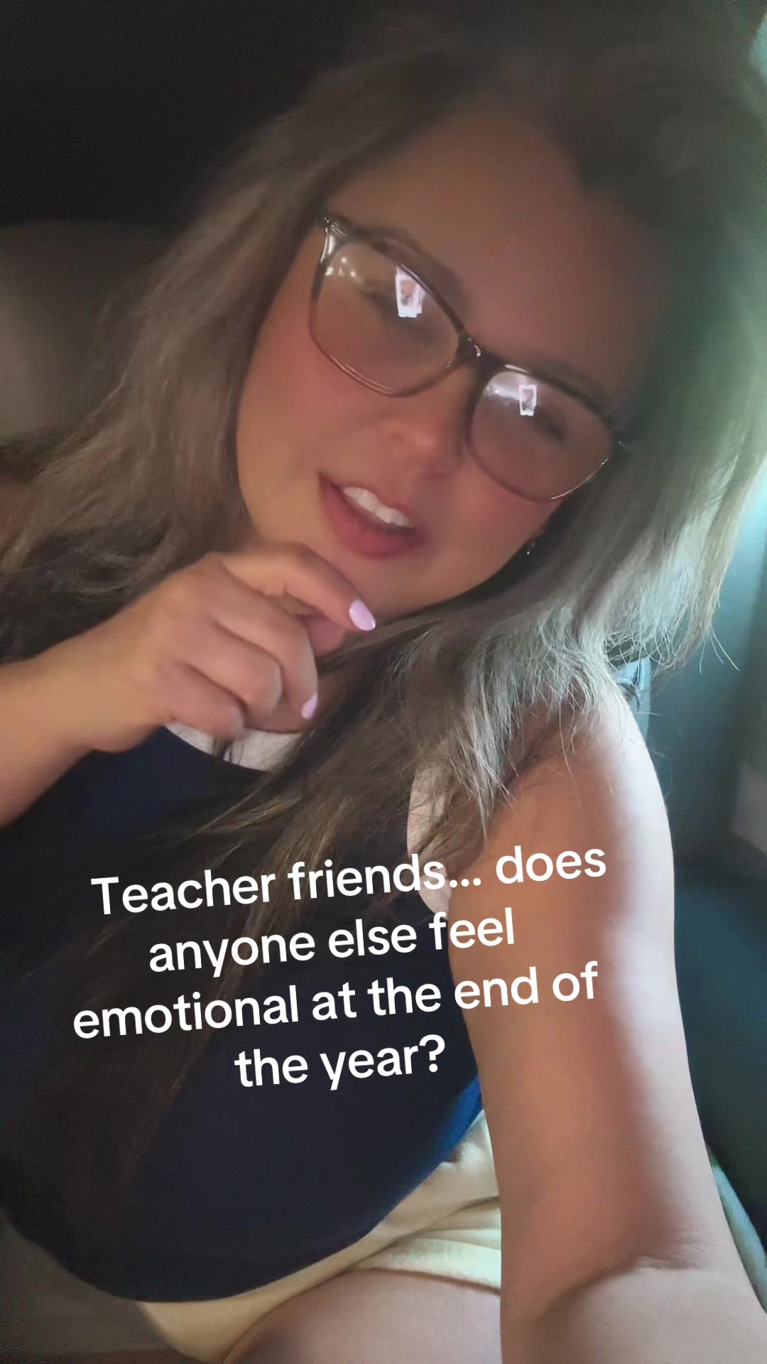 @chellasmiles