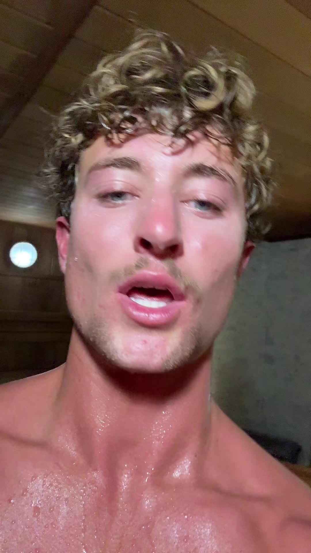 @whitewomanenjoyer