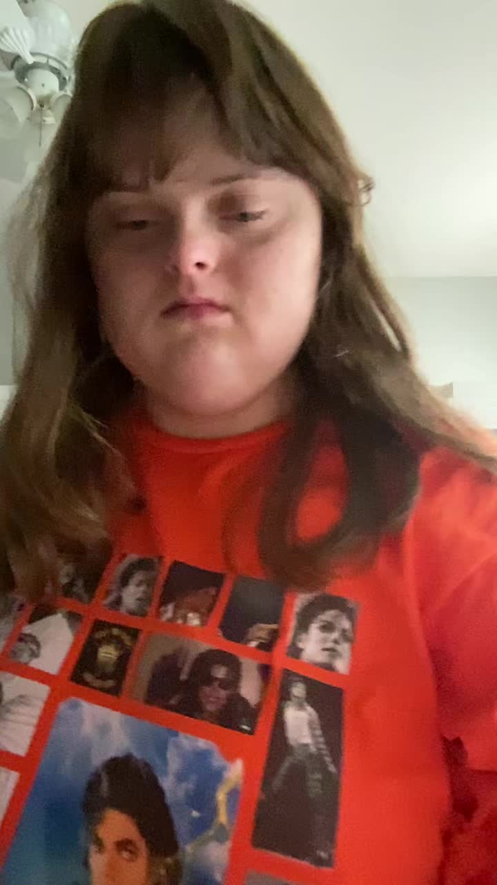 @hollywoodhailey