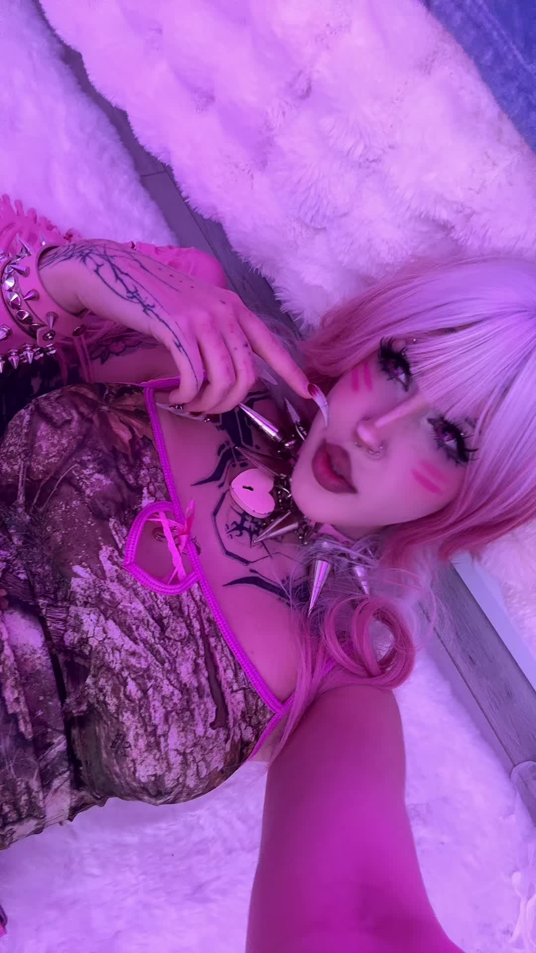 @Kamikaz3girl